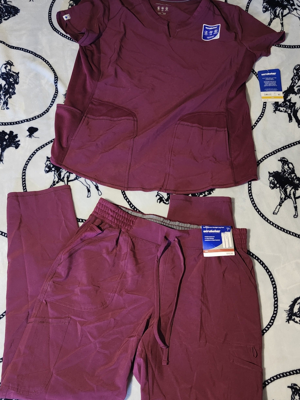 Marron Scrubstar Scrub Set